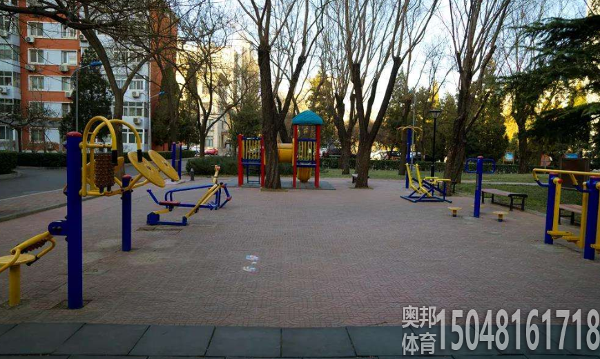 小区户外健身器材安装后怎么维护和使用？